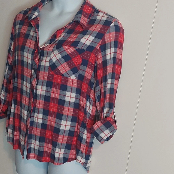 Market & Spruce Julianne red/ blue Plaid Button Up Flannel Top L Roll tab - Picture 3 of 3